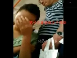 Sebuah vagina yang l ...