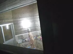 Dia begitu baik di p ...