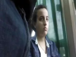 Disegel dengan vidio ...